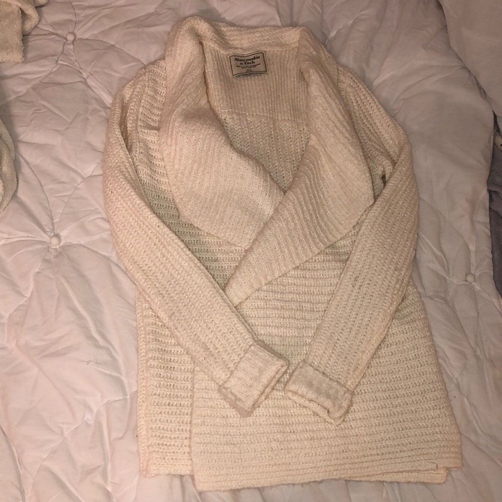 White/Cream Long Abercrombie Cardigan